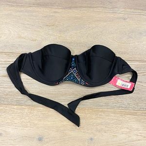 Strapless bikini top embroidered tie up